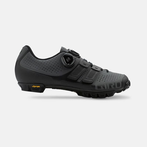 SHOE GIRO CODE TECH/L 43.