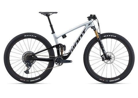 Giant 2023 Anthem Advanced Pro 1